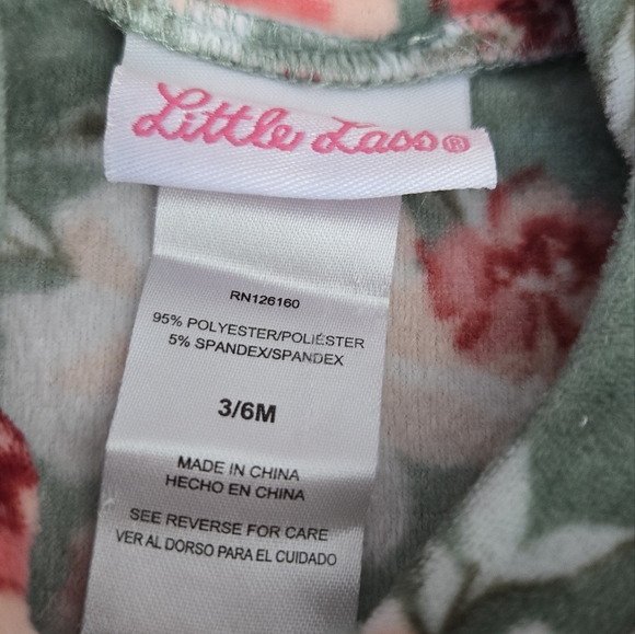 Baby girl winter matching sets. Bundle of 3. 3-6M - Picture 9 of 10